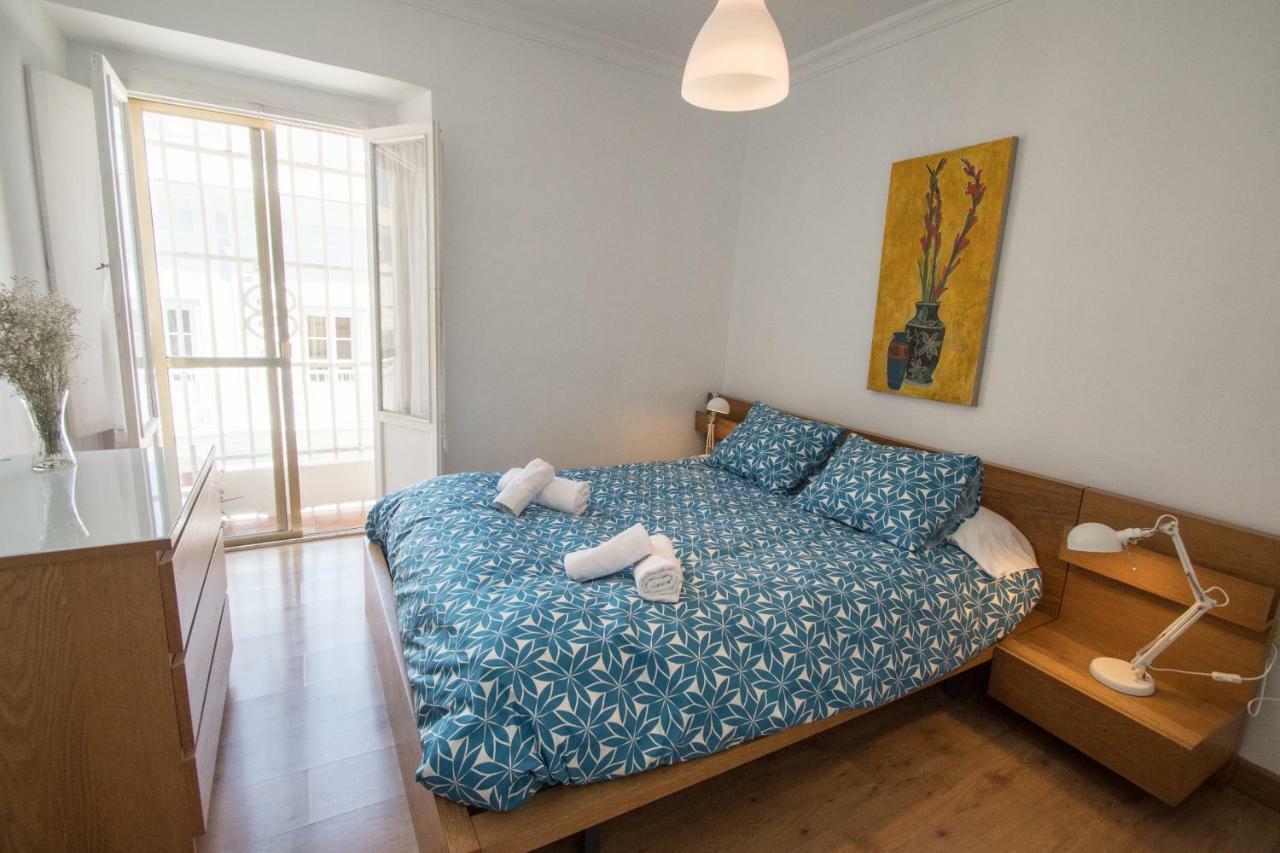 Apartamento La Galeria De San Antonio กาดิซ ภายนอก รูปภาพ