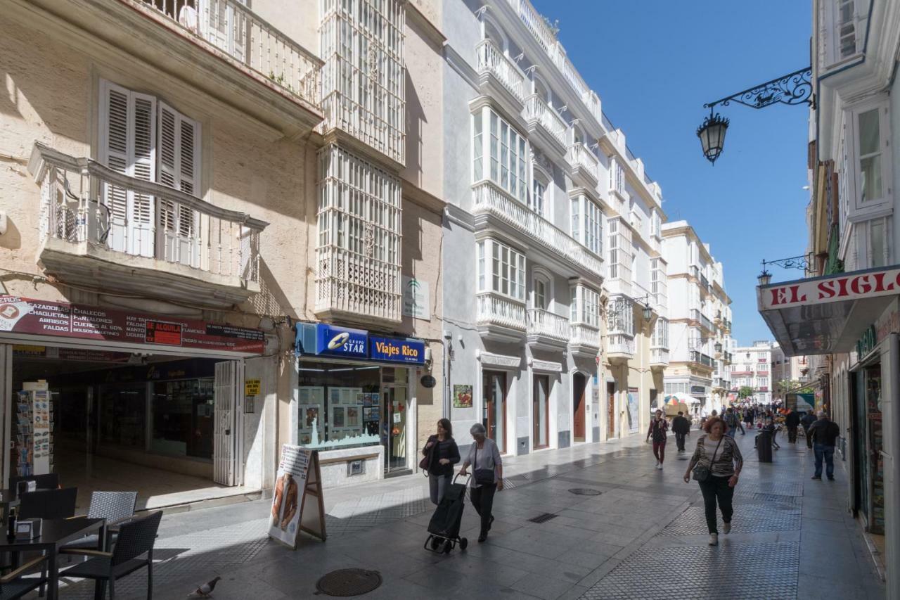 Apartamento La Galeria De San Antonio กาดิซ ภายนอก รูปภาพ